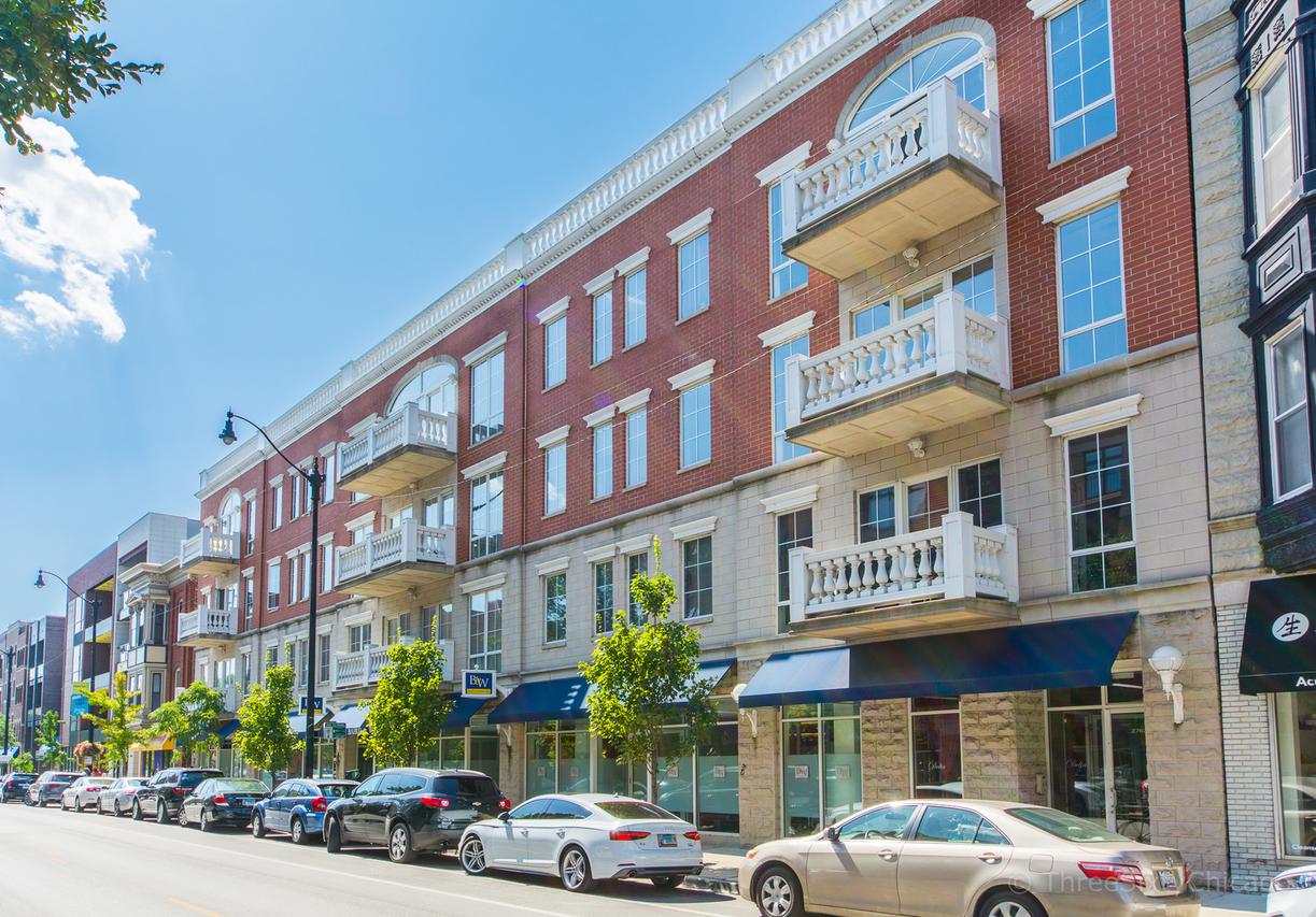 2762 N Lincoln Ave. #205, Chicago, IL 60614
