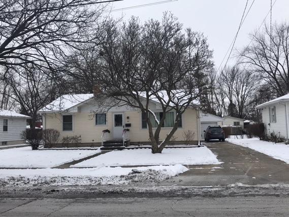 104 E Taylor St., Dekalb, IL 60115
