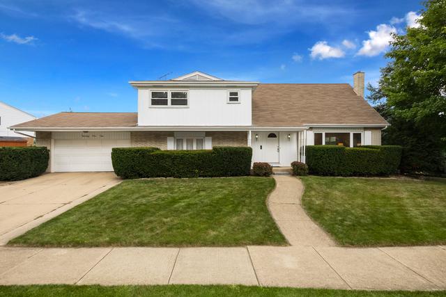 2110 E Sherwood Rd., Arlington Heights, IL 60004