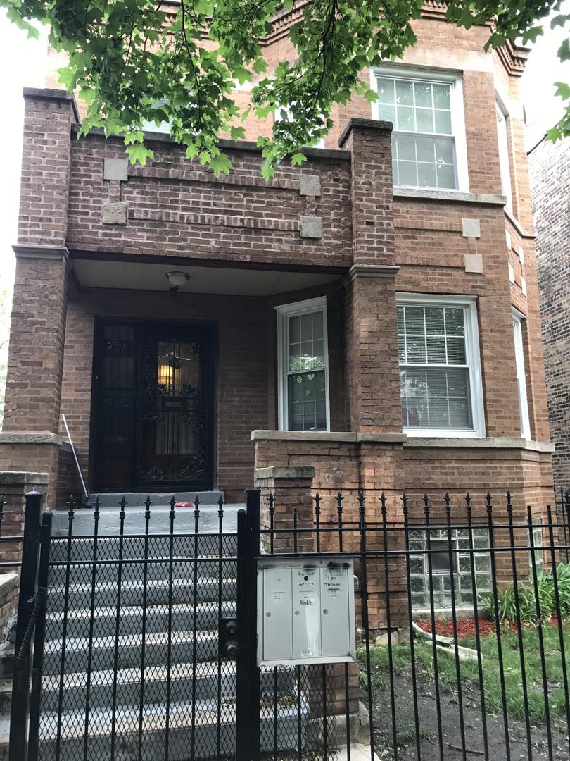 725 N Trumbull Ave., Chicago, IL 60624