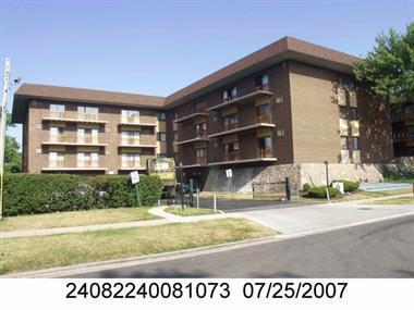 9540 Mayfield Ave. #S304, Oak Lawn, IL 60453