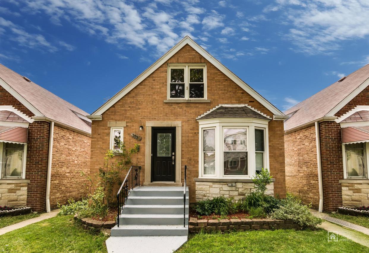 3528 N Oleander Ave., Chicago, IL 60634