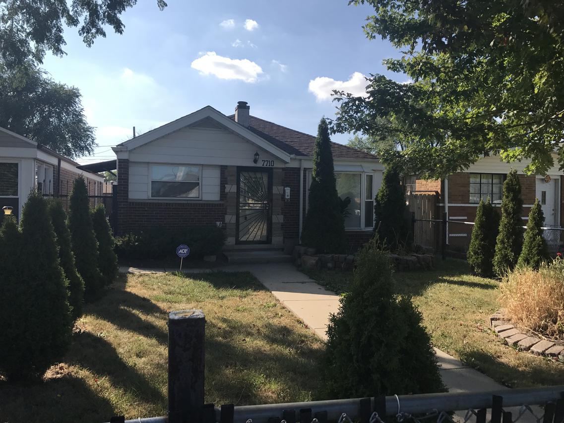7710 S Sawyer Ave., Chicago, IL 60652