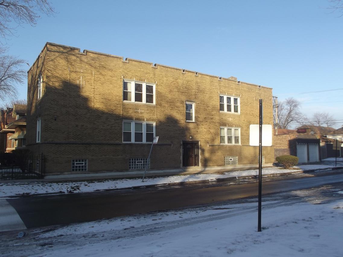 2034 E 81st St., Chicago, IL 60617