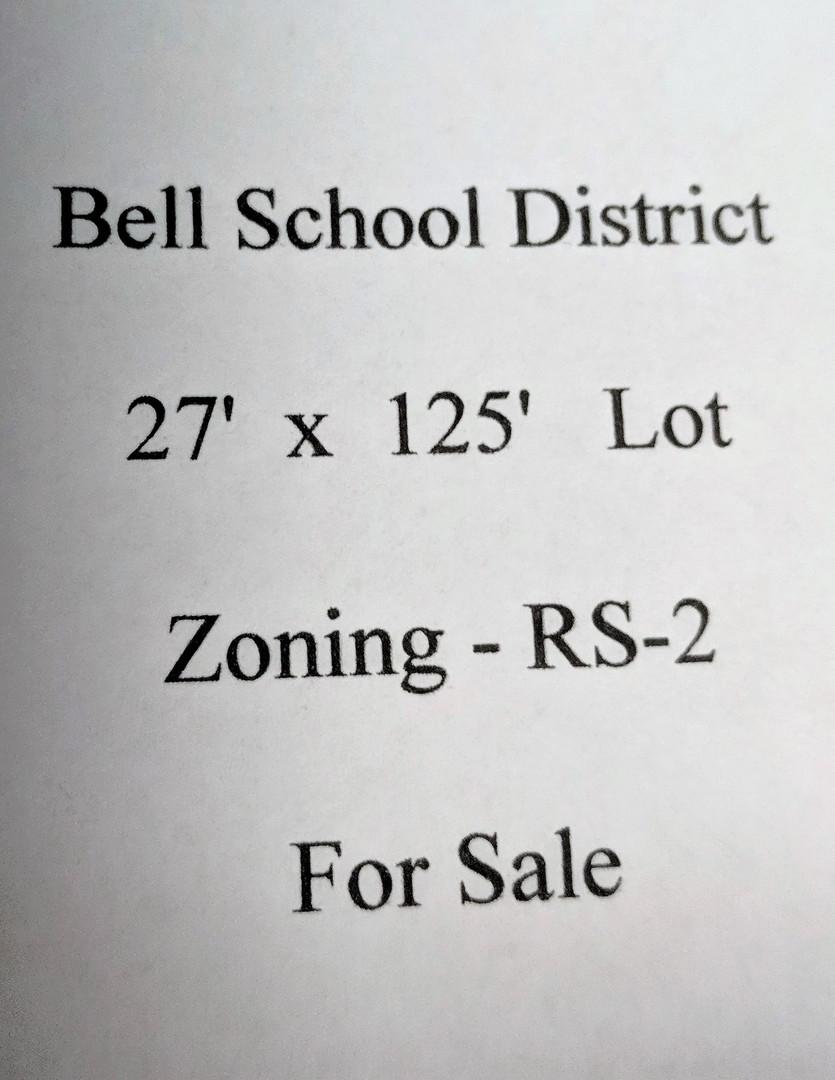 2458 W Berenice Ave., Chicago, IL 60618