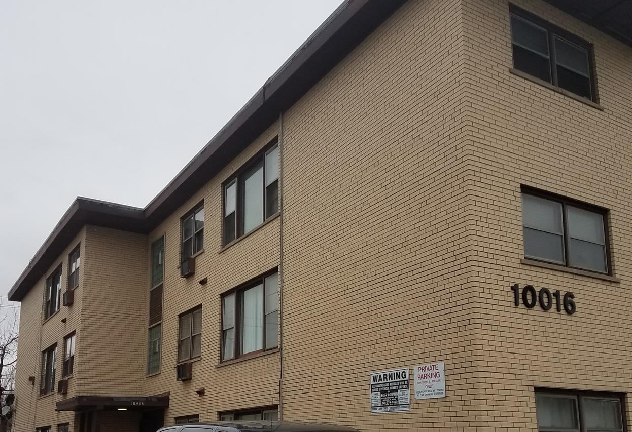 10016 Pulaski Rd. #9, Oak Lawn, IL 60453