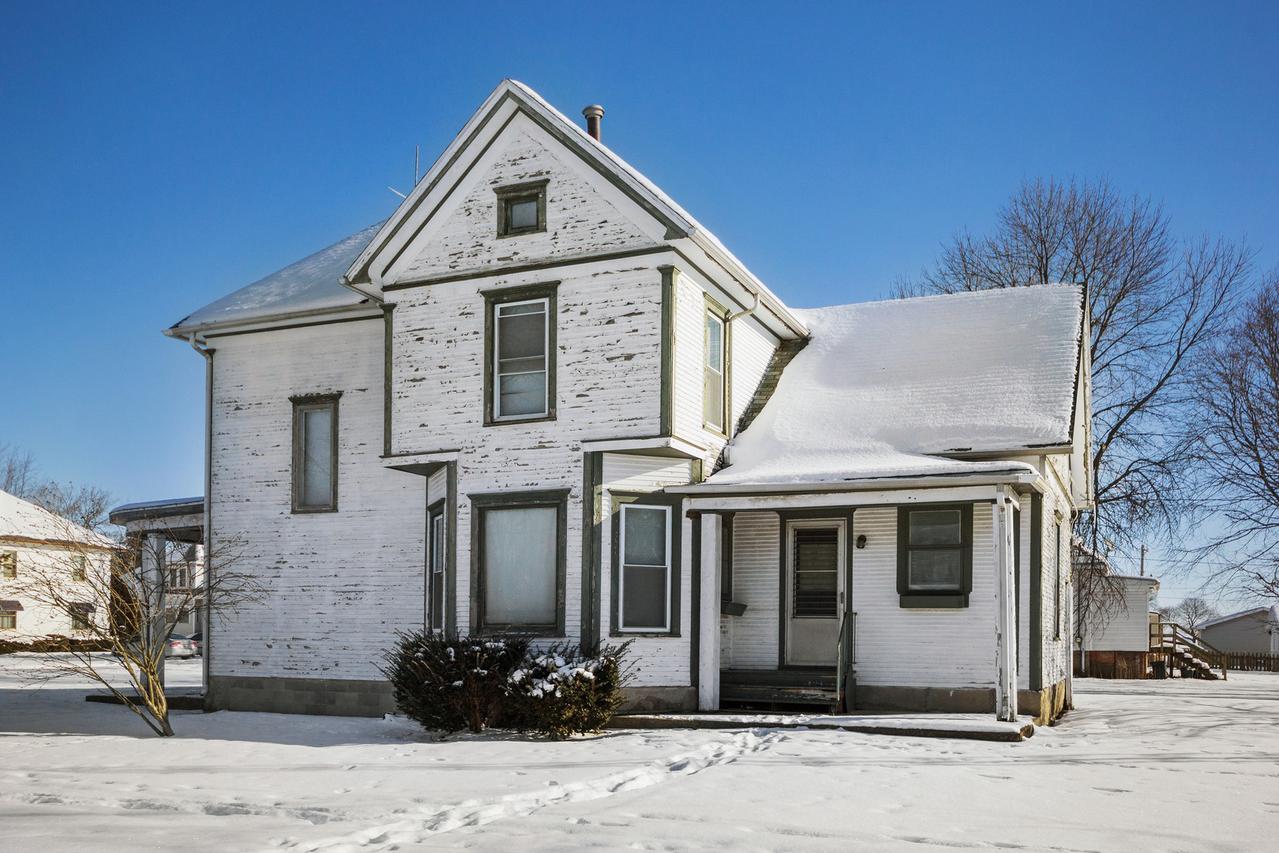 304 E Jeffery St., Cullom, IL 60929