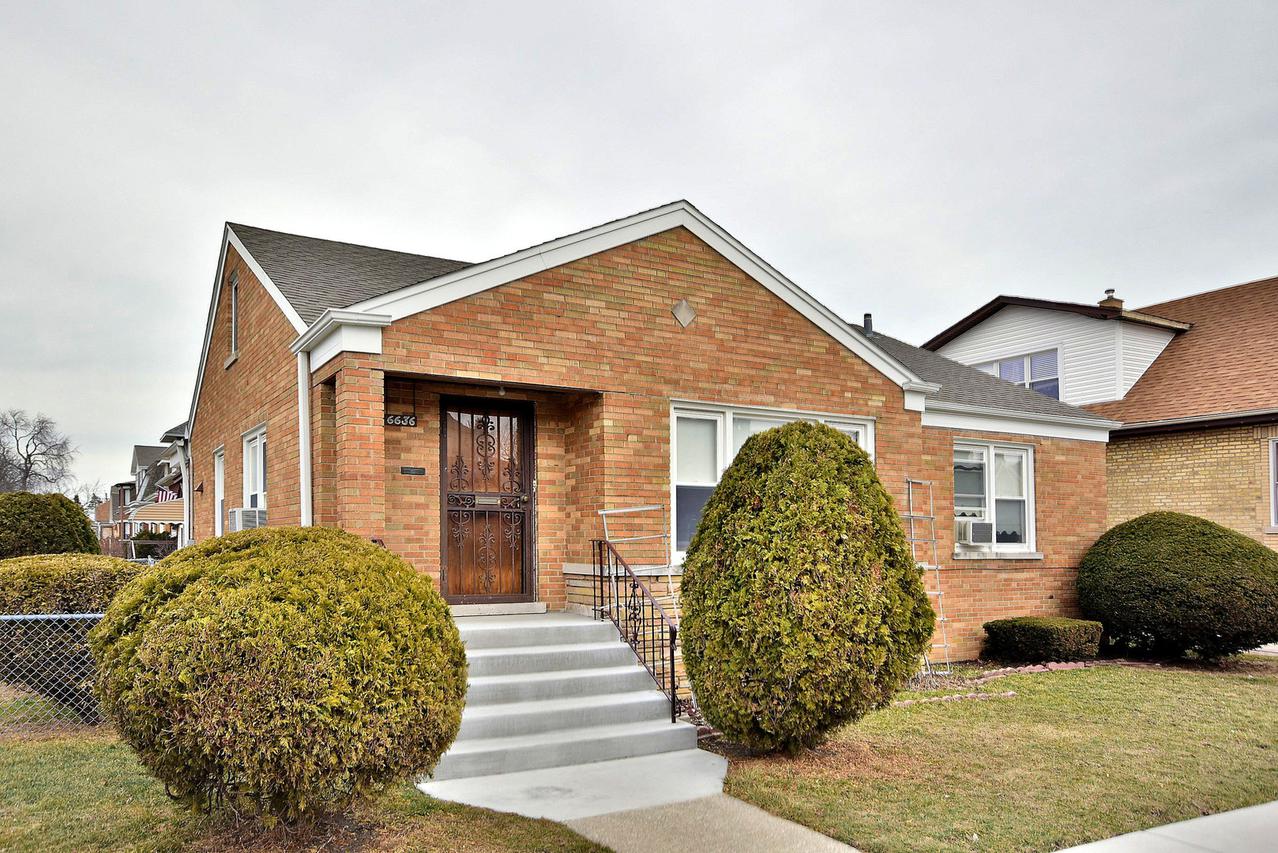 [Address Hidden by Seller], Chicago, IL 60631