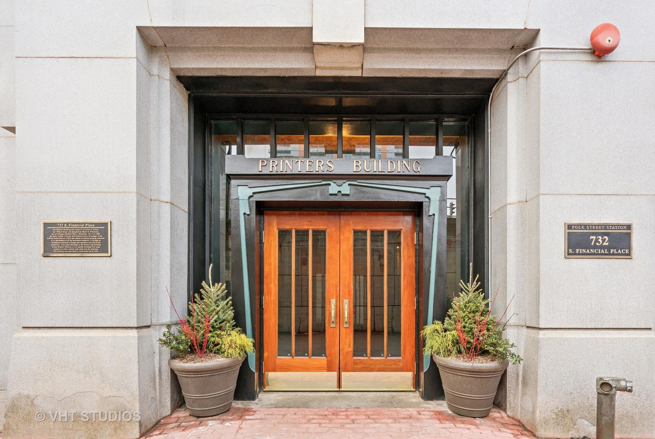 732 S Financial Pl. #804, Chicago, IL 60605