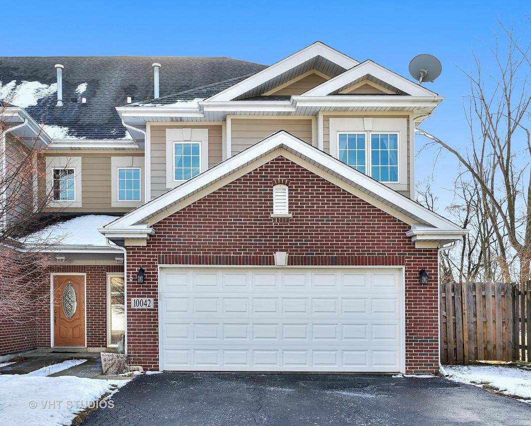 10042 S Roberts Rd., Palos Hills, IL 60465