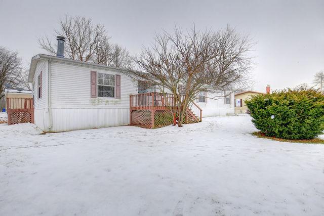 15 Rebecca Dr., Urbana, IL 61802