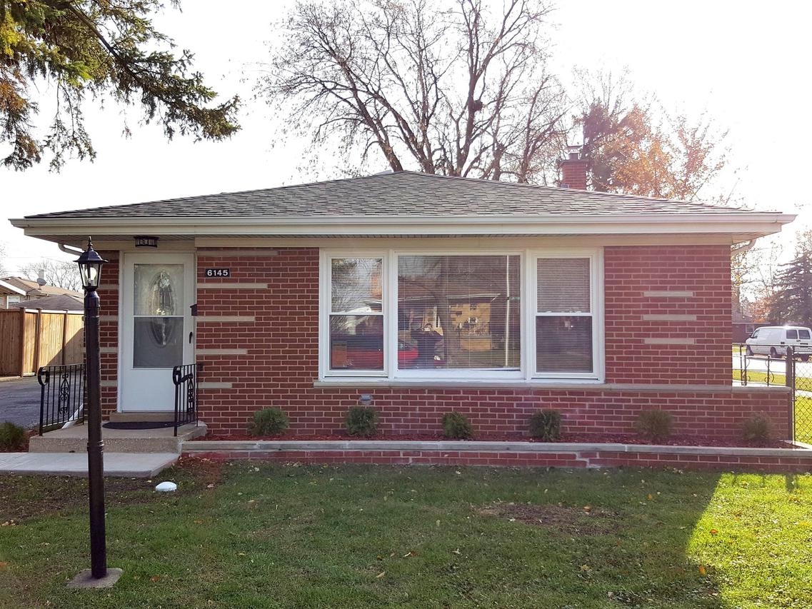 6145 W 81st Pl., Burbank, IL 60459