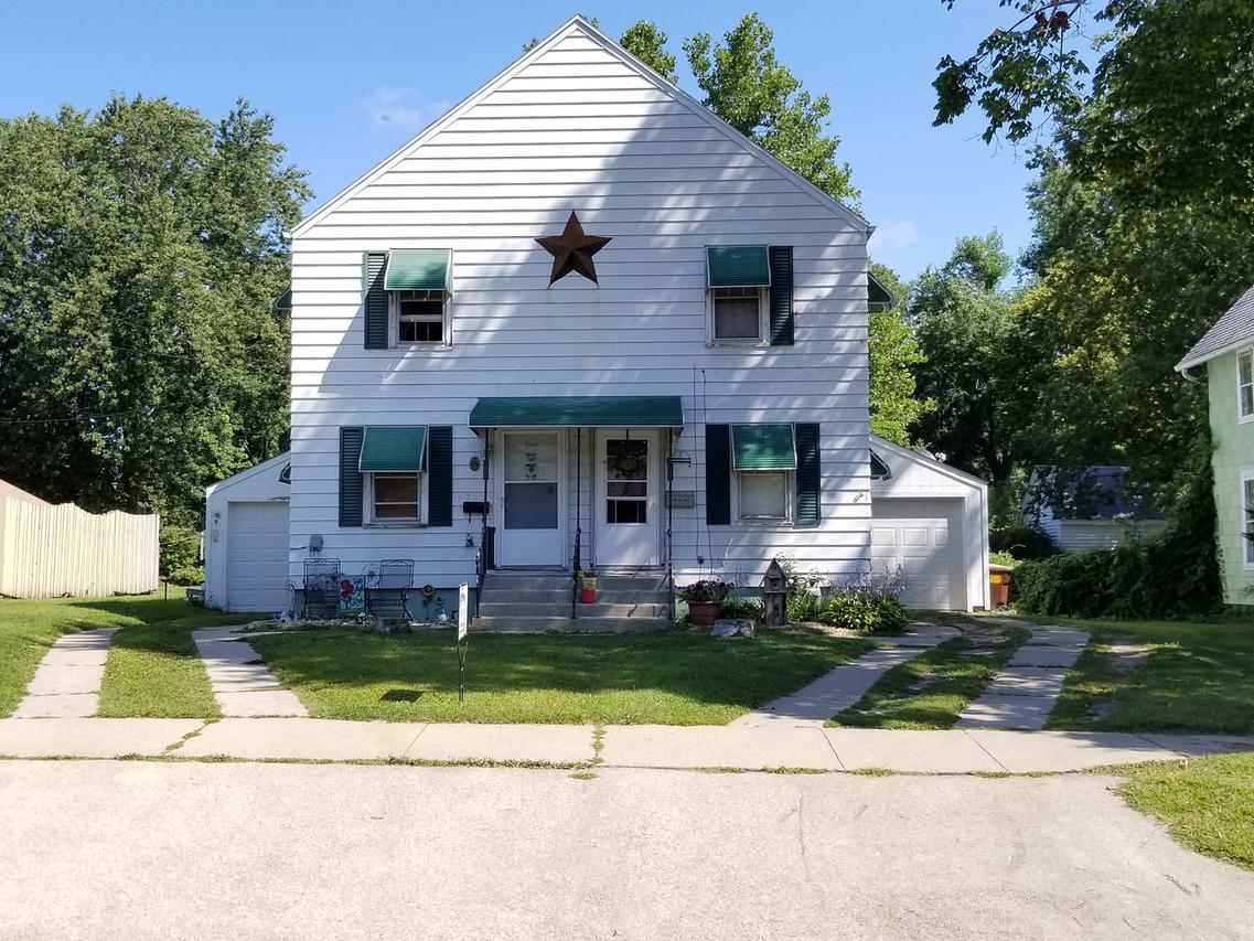 302 E 3rd St., Prophetstown, IL 61277