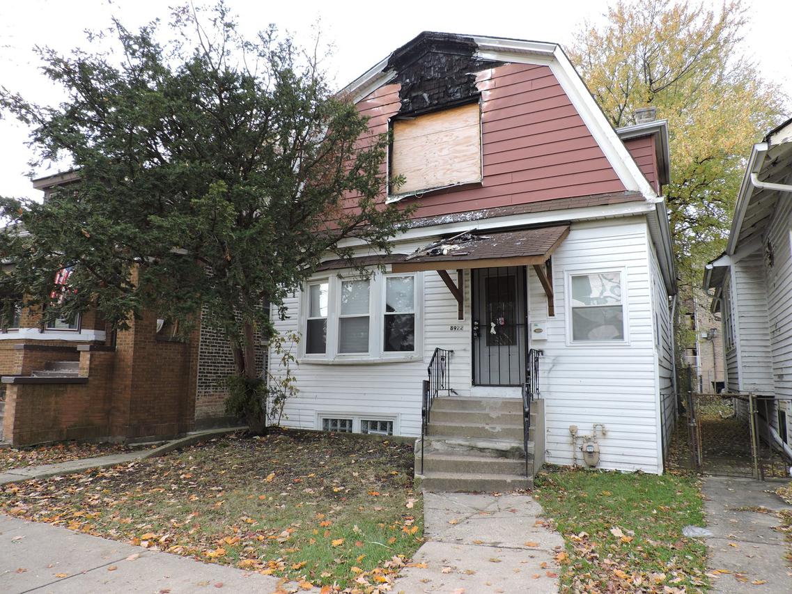 8922 S Laflin St., Chicago, IL 60620