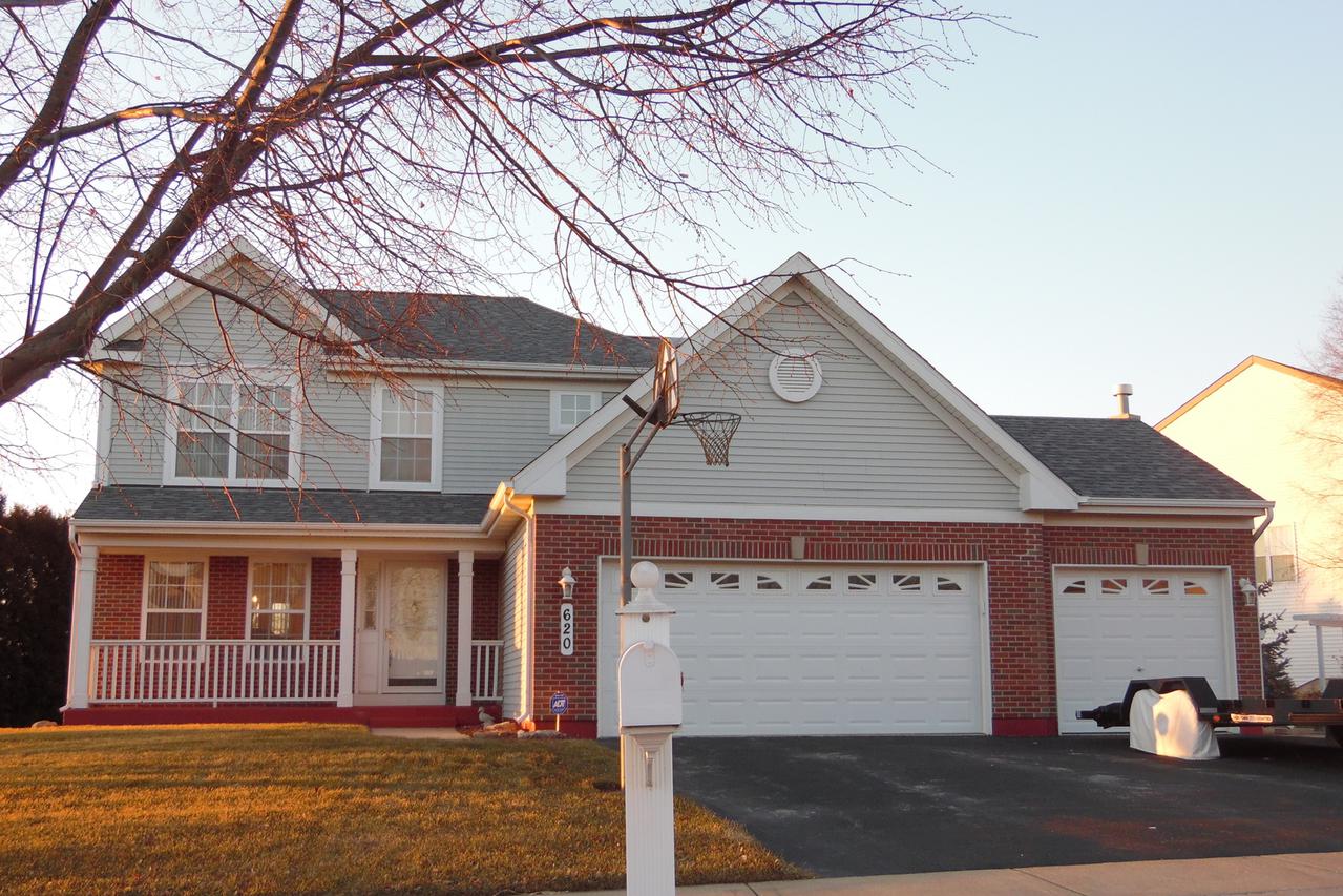 620 Lake Plumleigh Way, Algonquin, IL 60102