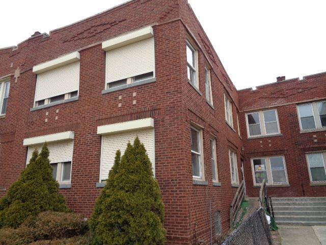 9647 S Forest Ave., Chicago, IL 60628