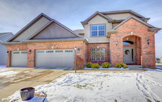 2103 Savanna Dr., Champaign, IL 61822