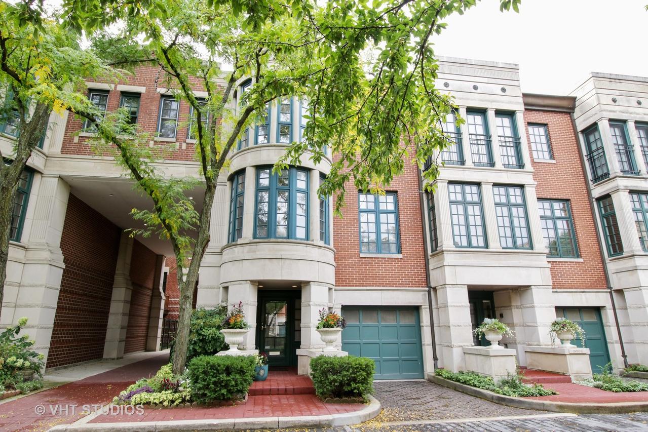 2650 N Southport Ave. #F, Chicago, IL 60614