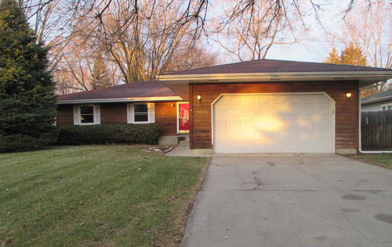 1810 Thompson Ave., Zion, IL 60099