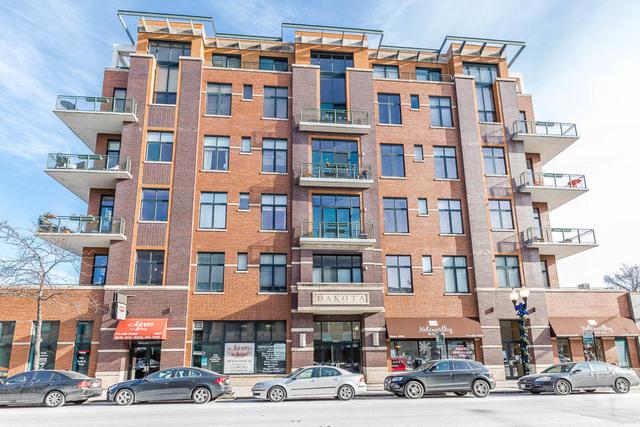 3631 N Halsted St. #201, Chicago, IL 60613
