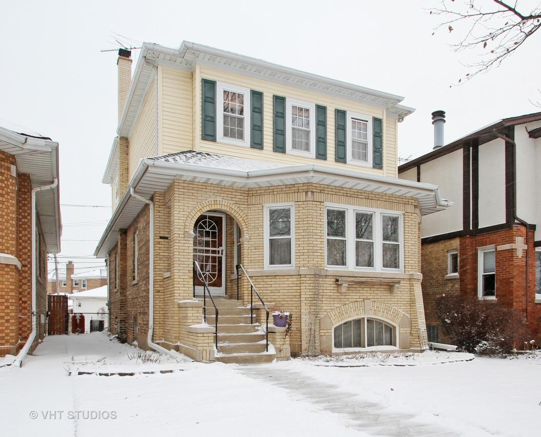 6533 N Onarga Ave., Chicago, IL 60631
