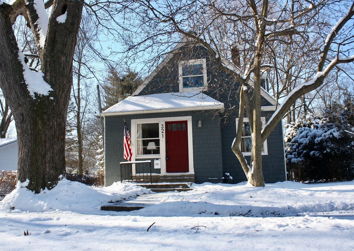 321 N Wright St., Naperville, IL 60540