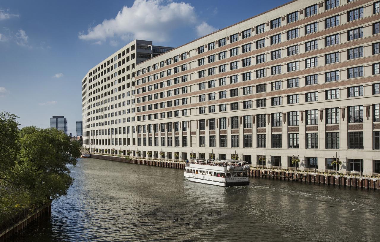 900 N Kingsbury St. #905, Chicago, IL 60610