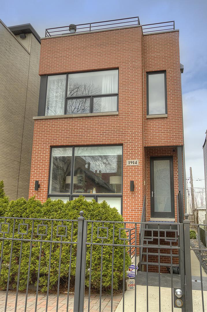 1914 W Dickens Ave., Chicago, IL 60614