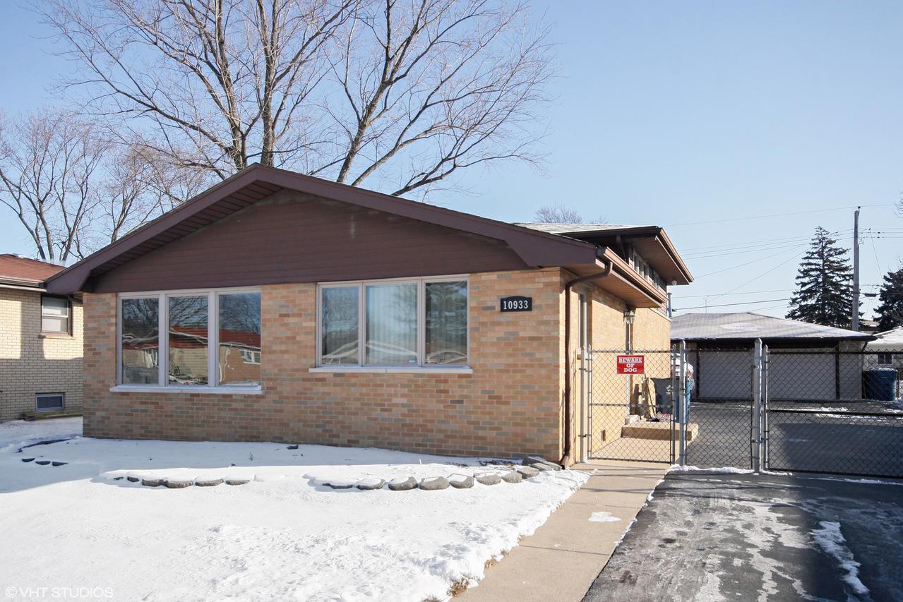 10933 S Normandy Ave., Worth, IL 60482