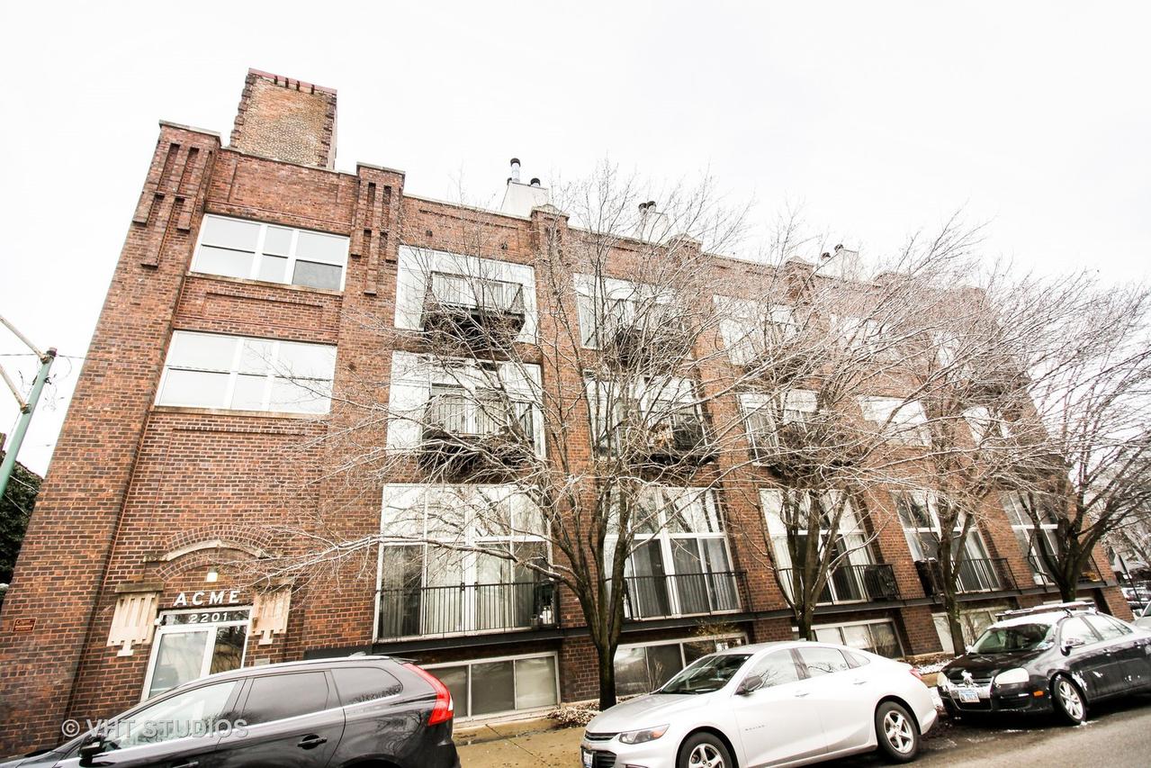 2201 W Wabansia Ave. #16, Chicago, IL 60647
