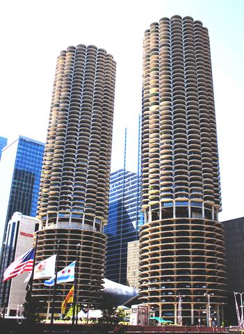 300 N State St. #2402, Chicago, IL 60654