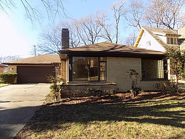 8938 S Claremont, Chicago, IL 60643