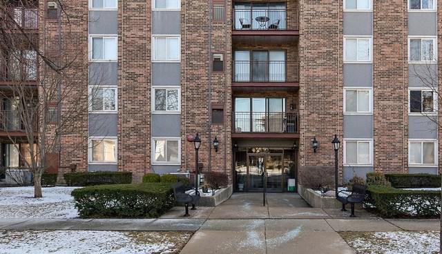 825 Pearson St. #6F, Des Plaines, IL 60016