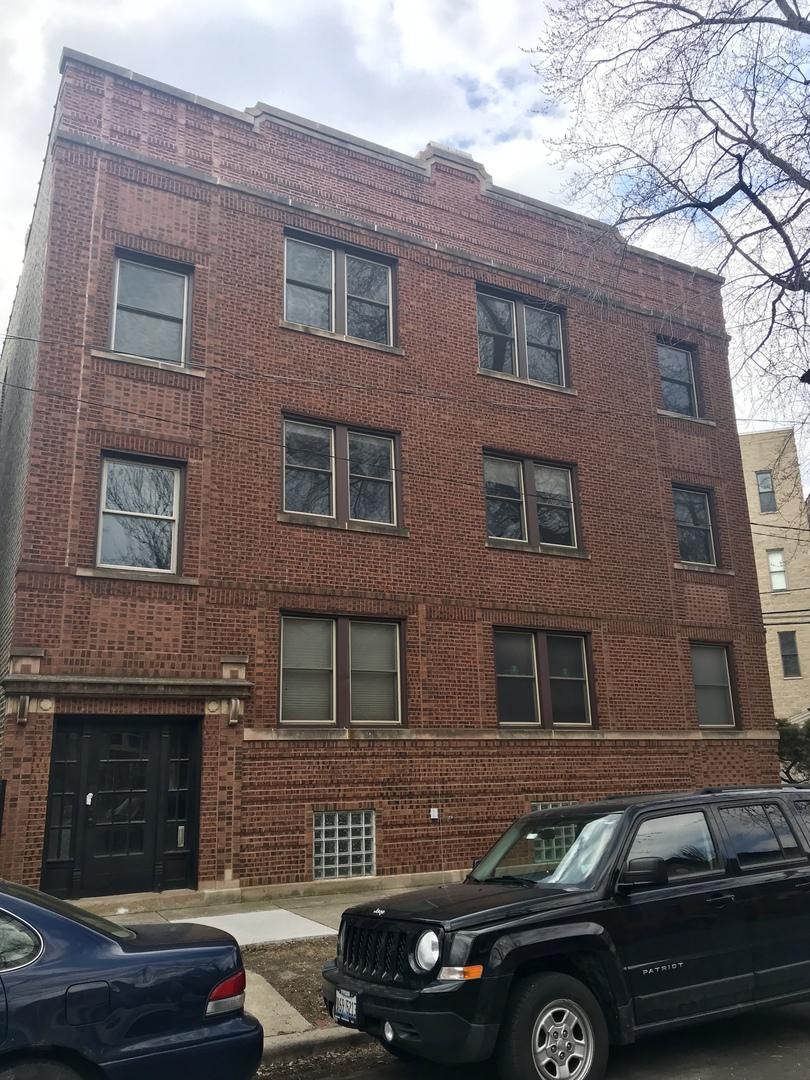 831 W Altgeld St., Chicago, IL 60614