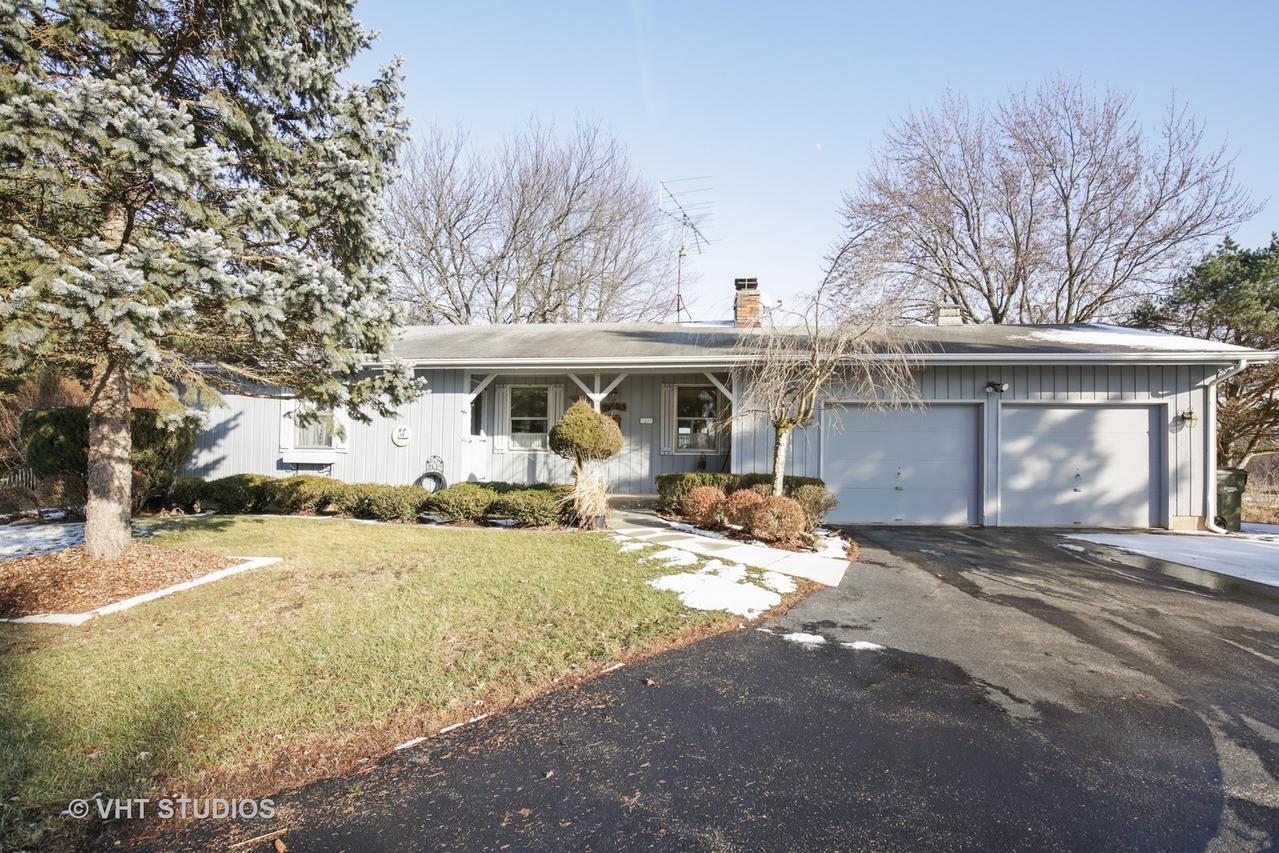 10818 Seeman Rd., Huntley, IL 60142