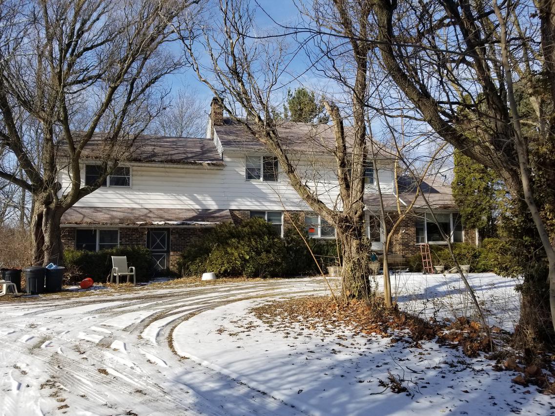 24316 S Center Rd., Frankfort, IL 60423