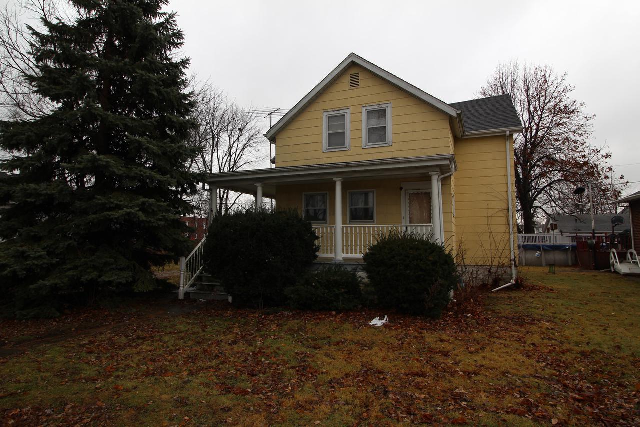 1115 Highland Ave., Joliet, IL 60435