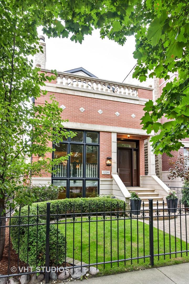 1220 W Melrose St., Chicago, IL 60657