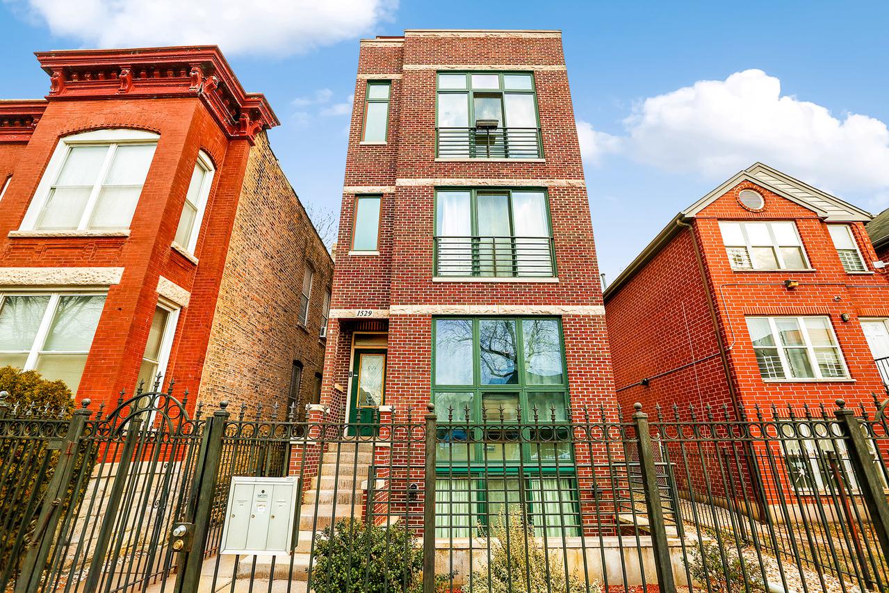 1529 N Rockwell St. #1, Chicago, IL 60622