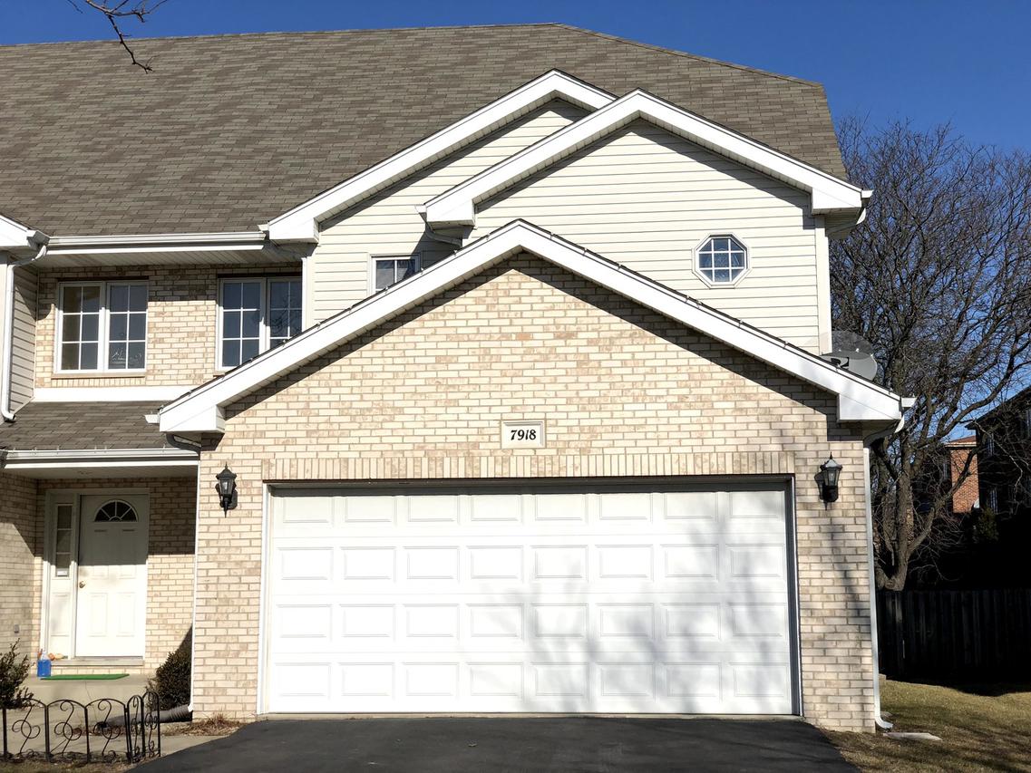 7918 W 105th St., Palos Hills, IL 60465