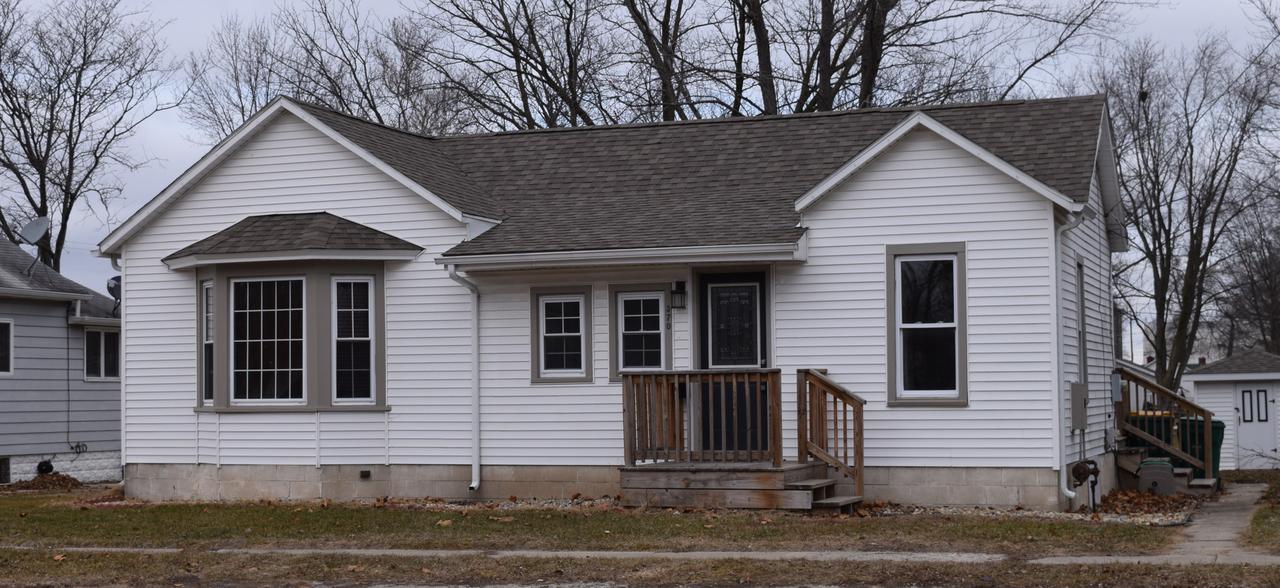 370 W Gordon St., Coal City, IL 60416