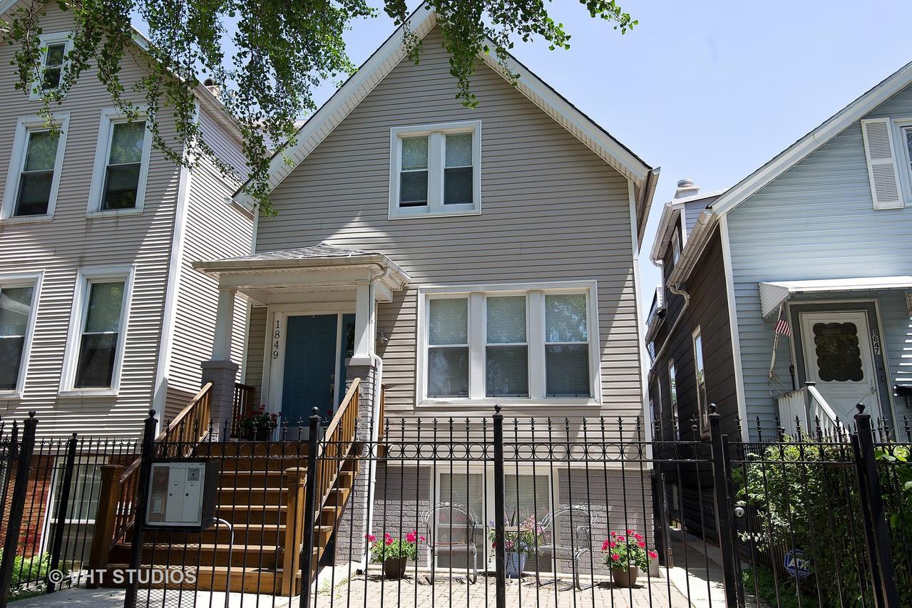 1849 N Fairfield Ave., Chicago, IL 60647