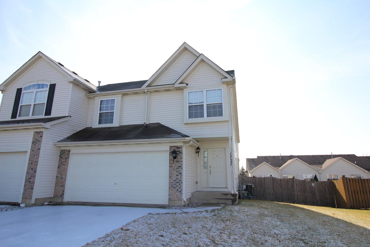 1727 Peachtree Dr., Lockport, IL 60441