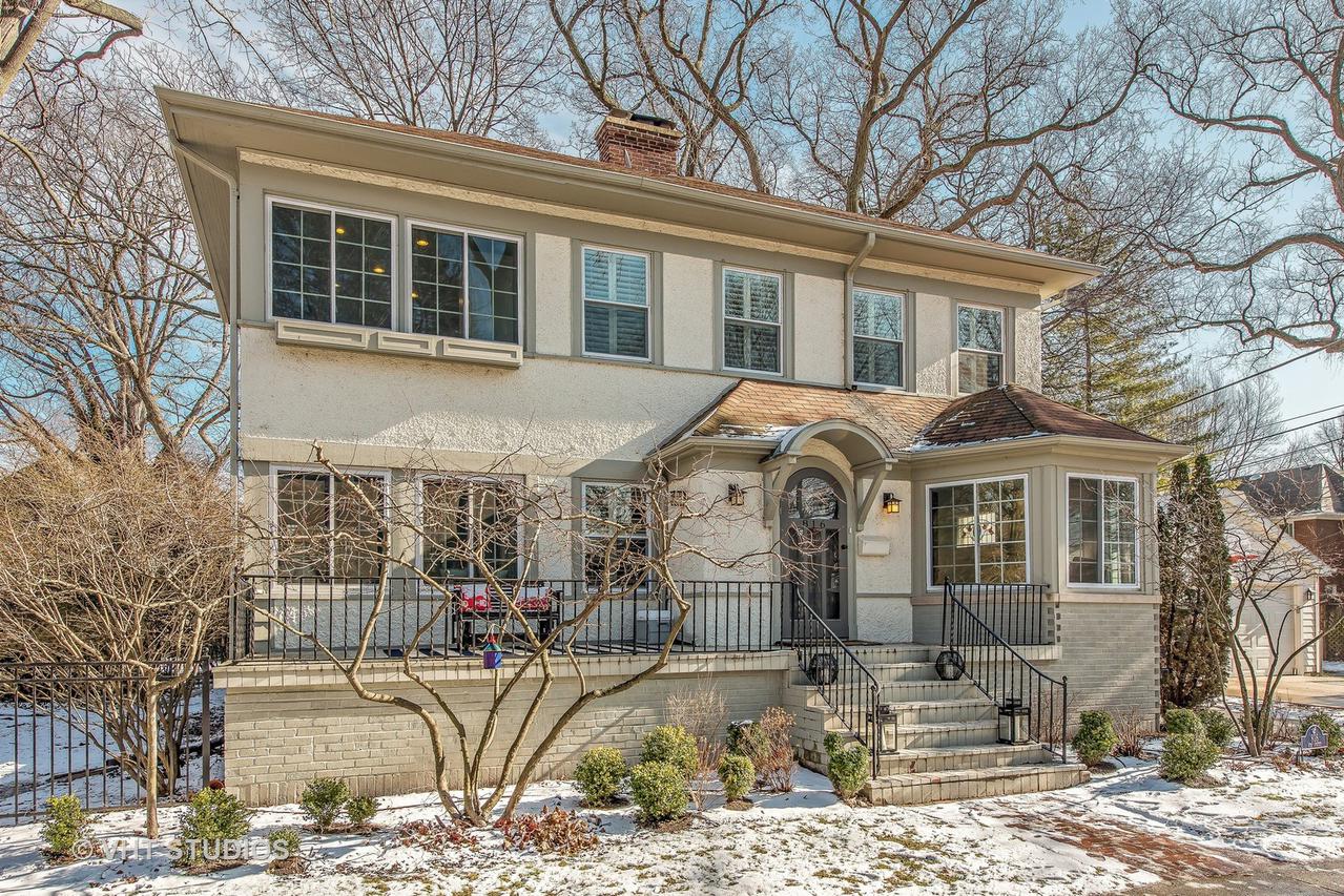 816 4th St., Wilmette, IL 60091