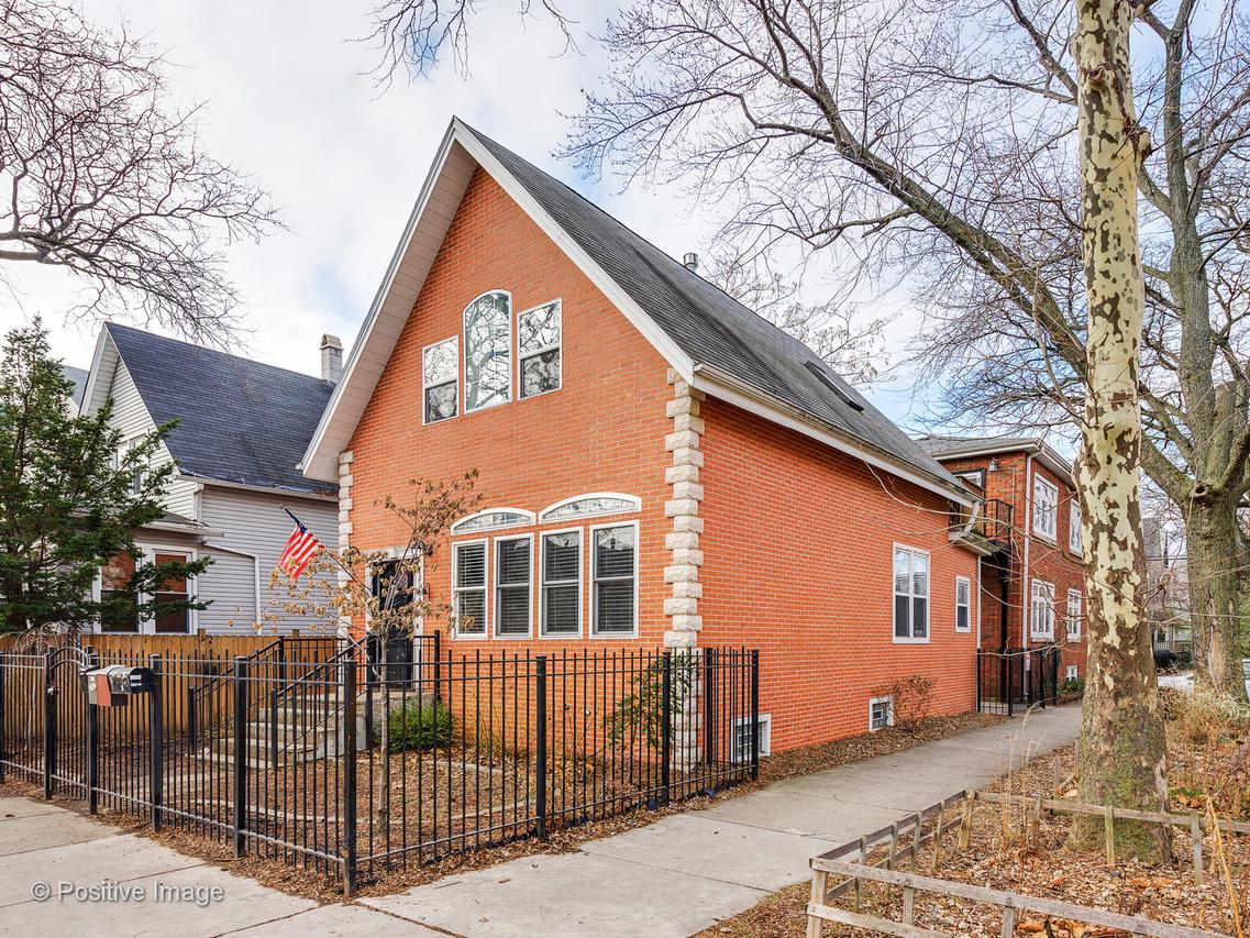 2152 N Campbell Ave. #F, Chicago, IL 60647