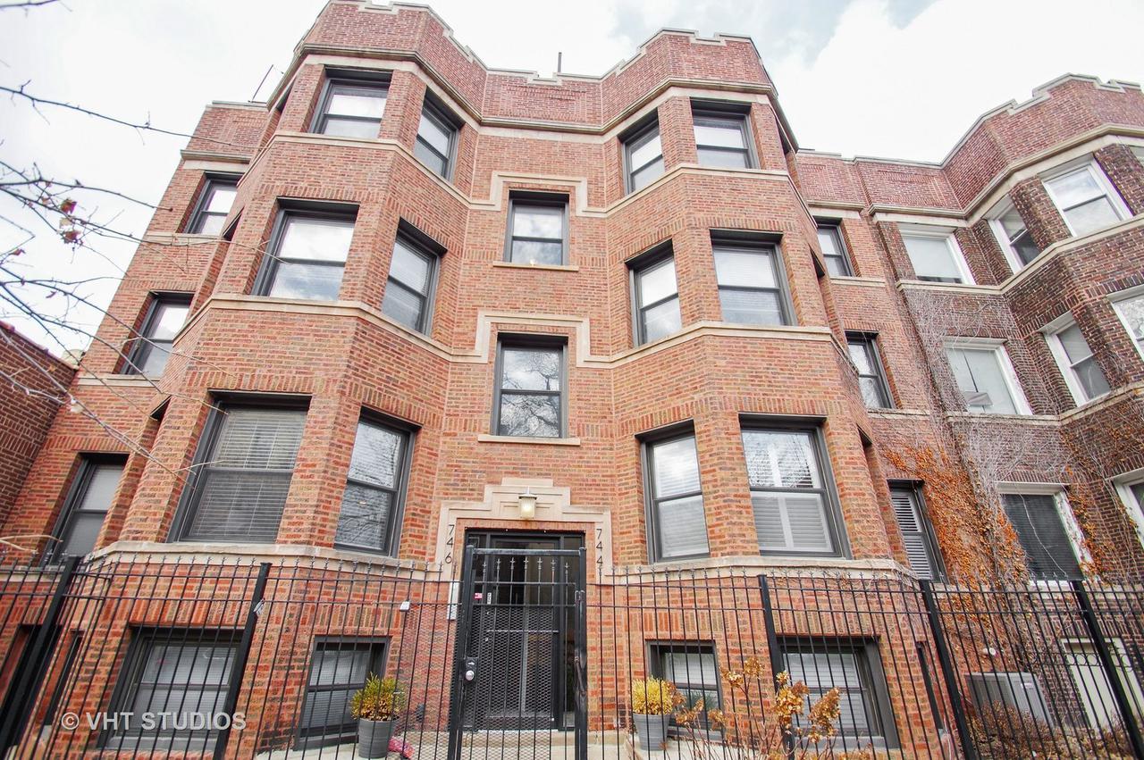 746 W Cornelia Ave. #1W, Chicago, IL 60657