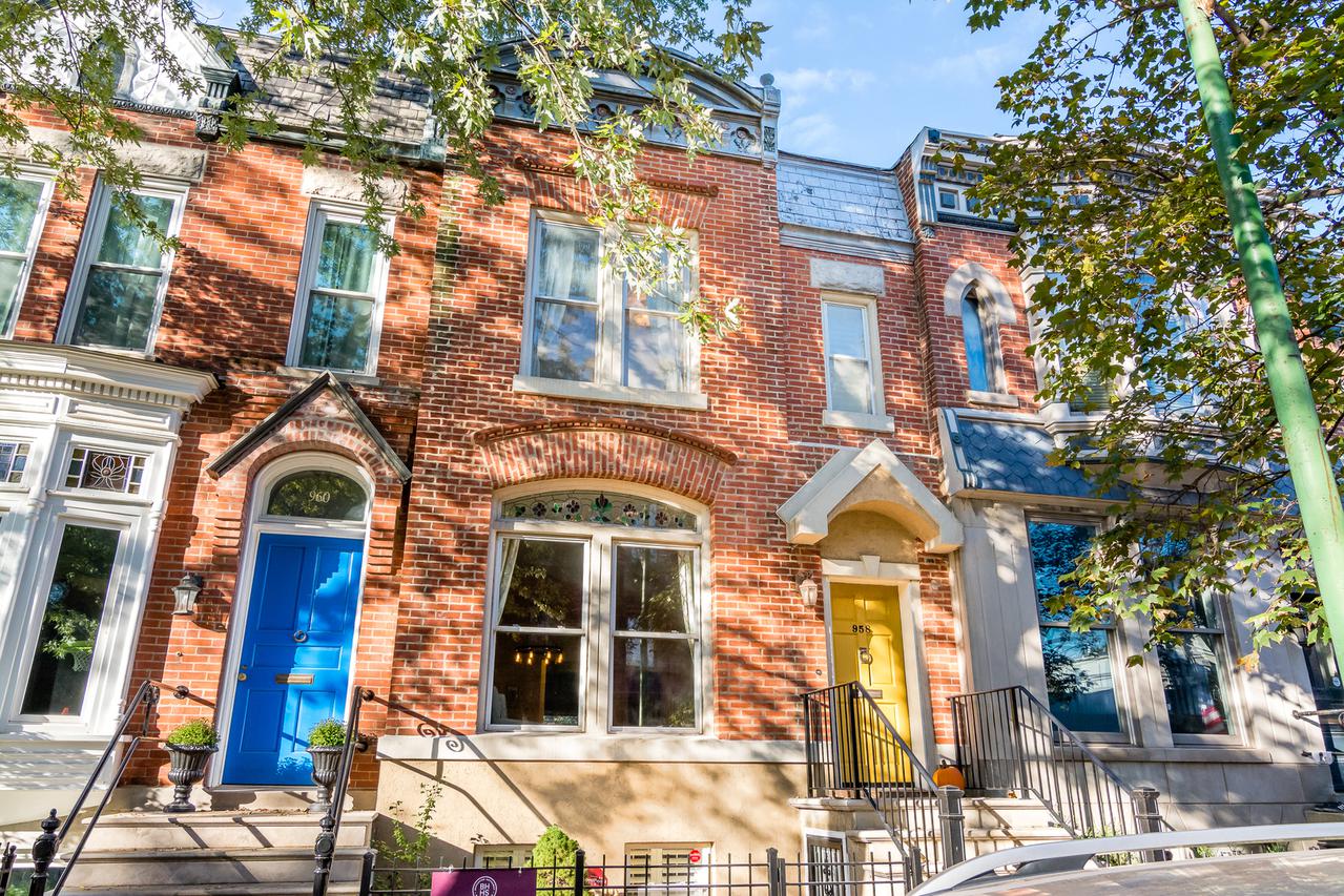 958 W Dickens Ave., Chicago, IL 60614