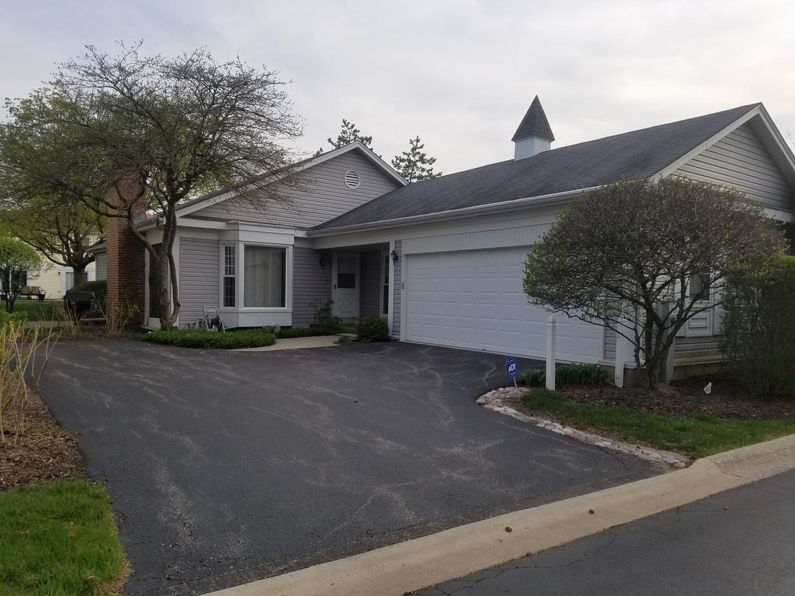 12 The Court Of Hidden Bay, Northbrook, IL 60062