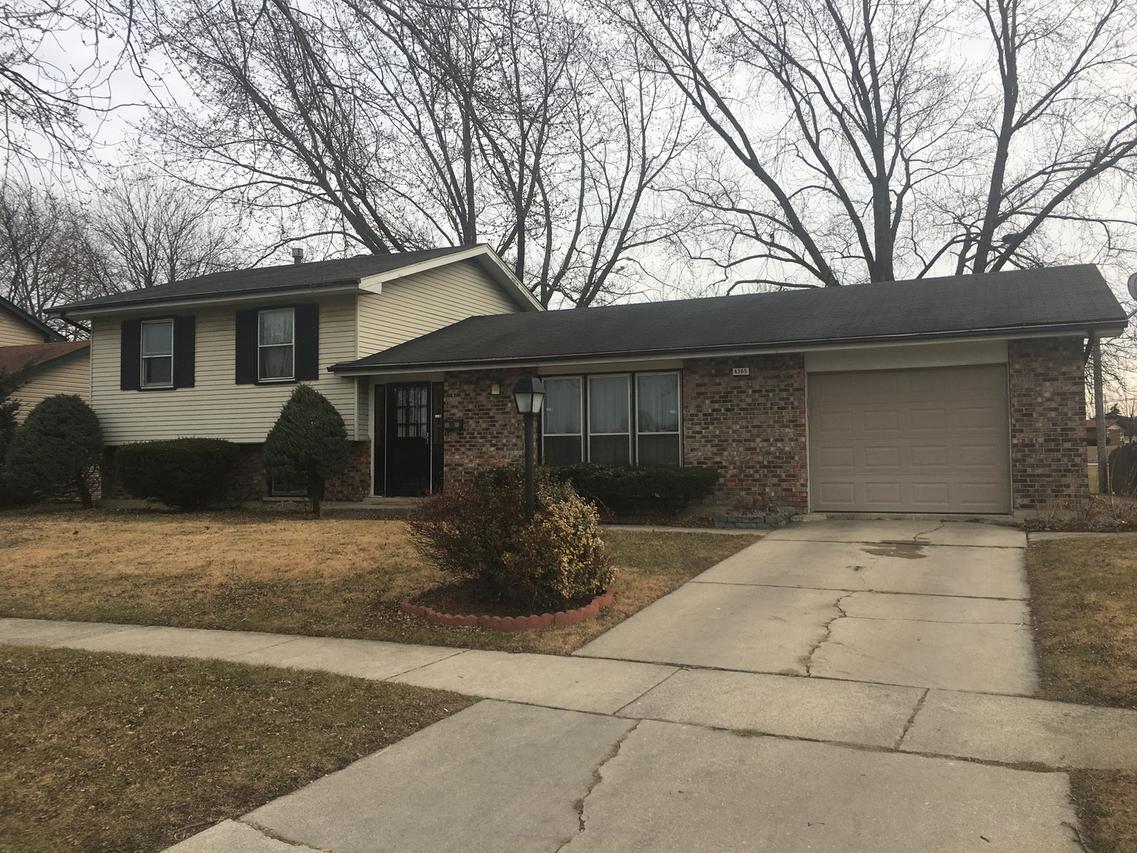 4365 179th St., Country Club Hills, IL 60478
