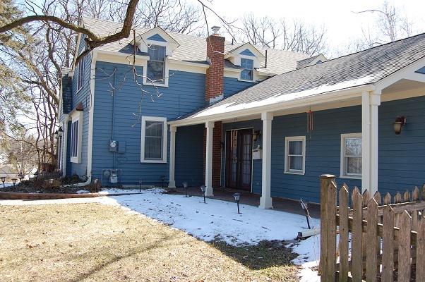 438 Fremont St., Woodstock, IL 60098